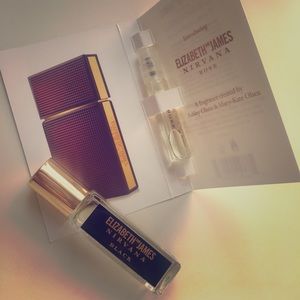 Elizabeth and James Nirvana🖤❤️