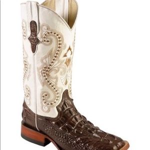 Ferrini White Chocolate S Toe Cowboy Boots