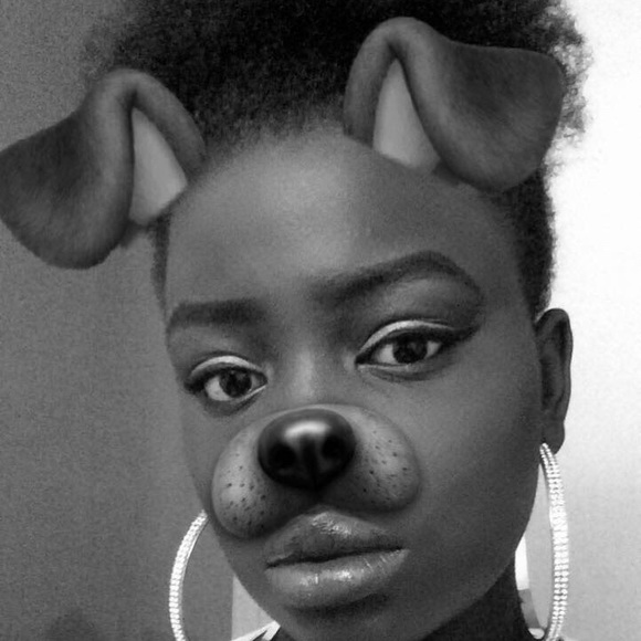 Meet your Posher, Vivian - Picture 1 of 1