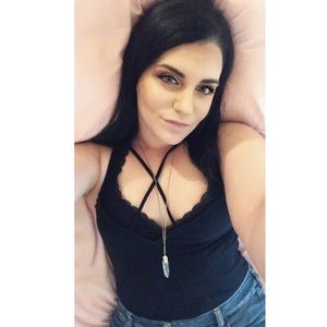 Meet your Posher, Mikayla