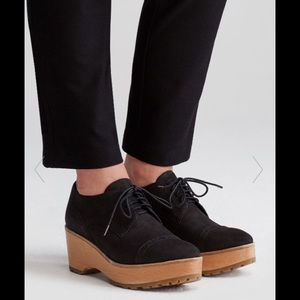 Black Wedge Oxford Eileen Fisher NWOT great price!