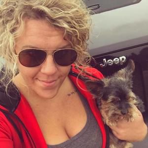 Meet your Posher, Lexie