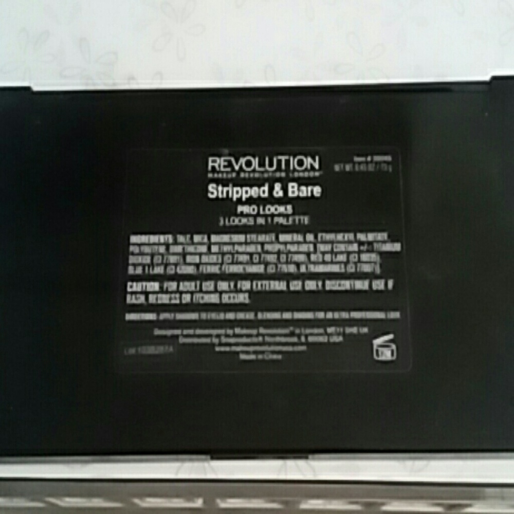 Eyeshadow - Picture 4 of 4
