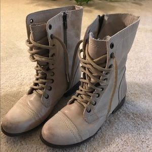 Steve Madden "Troopa" Boot