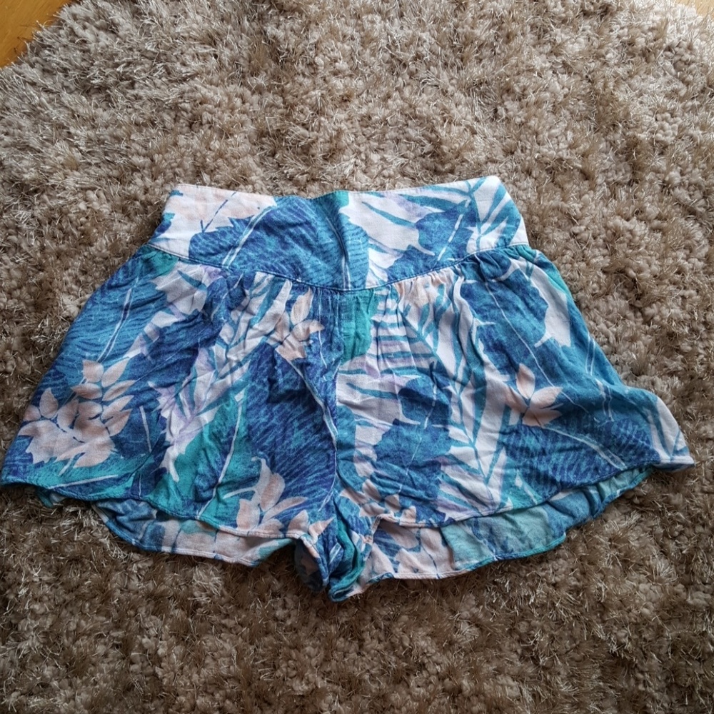 Super Cute AEO SKORT