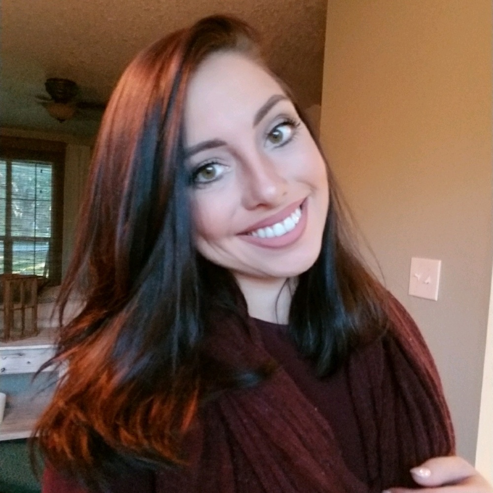 Meet your Posher, Kelly