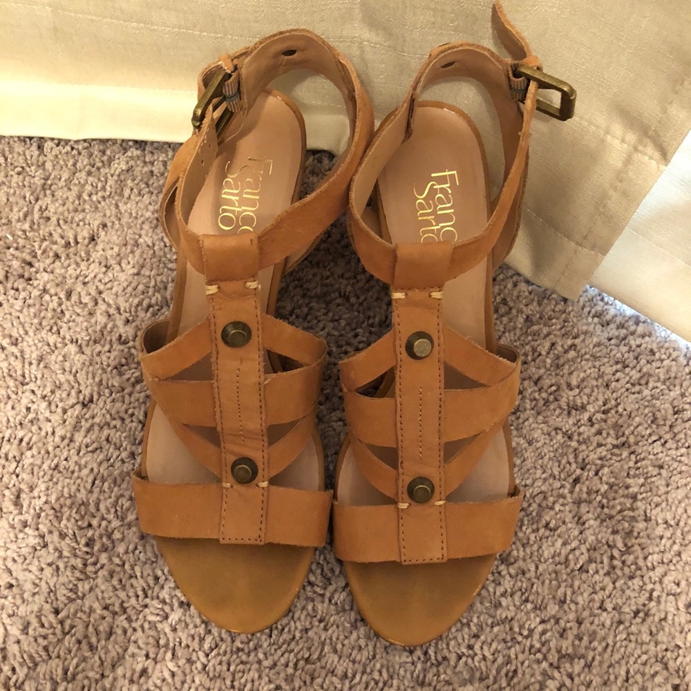 Franco Sarto Low Chunky Tan Heels