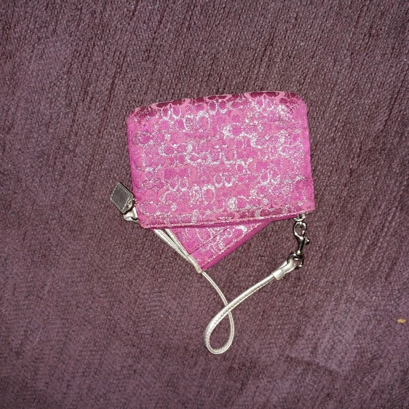 Coach Wristlet with Insert - Picture 4 of 5