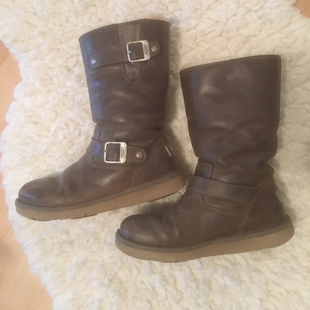 Uggs, army green