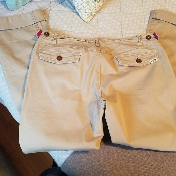 North Face Cropped Pants New with Tag - Picture 2 of 3