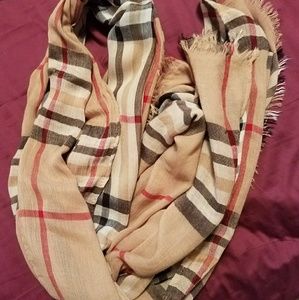 Plaid scarf final price drop