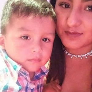 Meet your Posher, Lorena