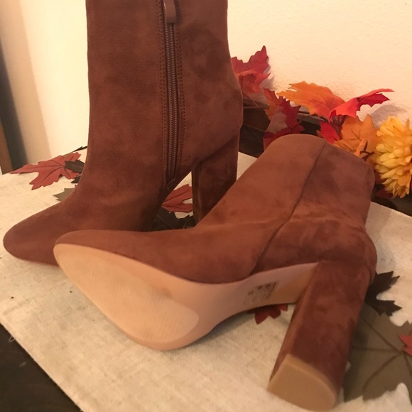 Booties - Picture 3 of 4