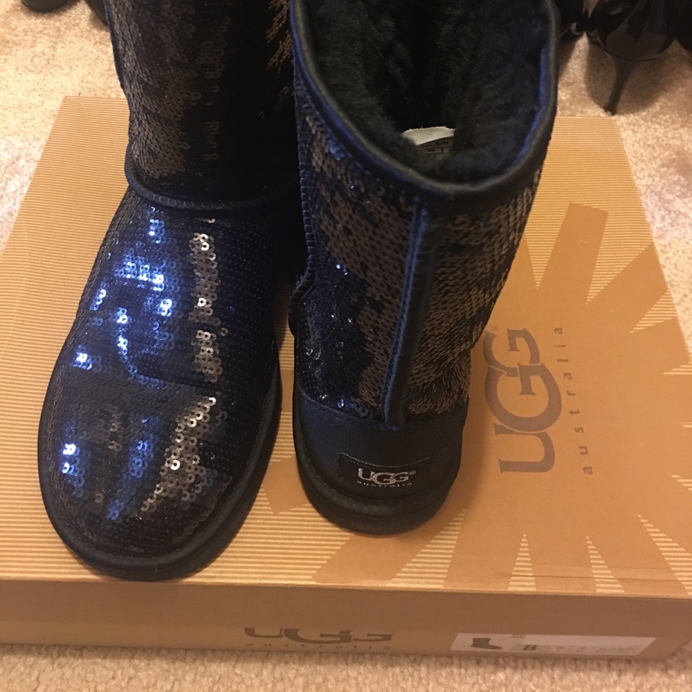 UGG W Classic Short Sparkles