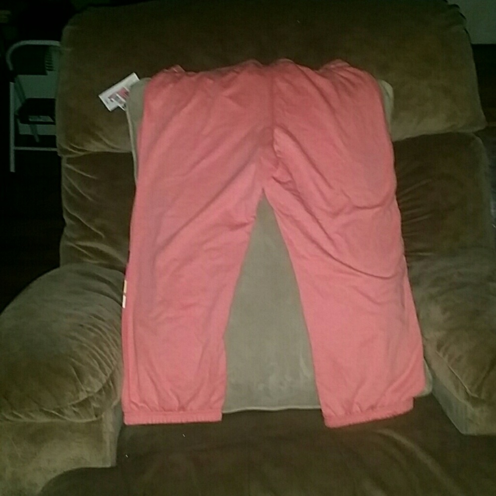 Women's capri sweat pants
