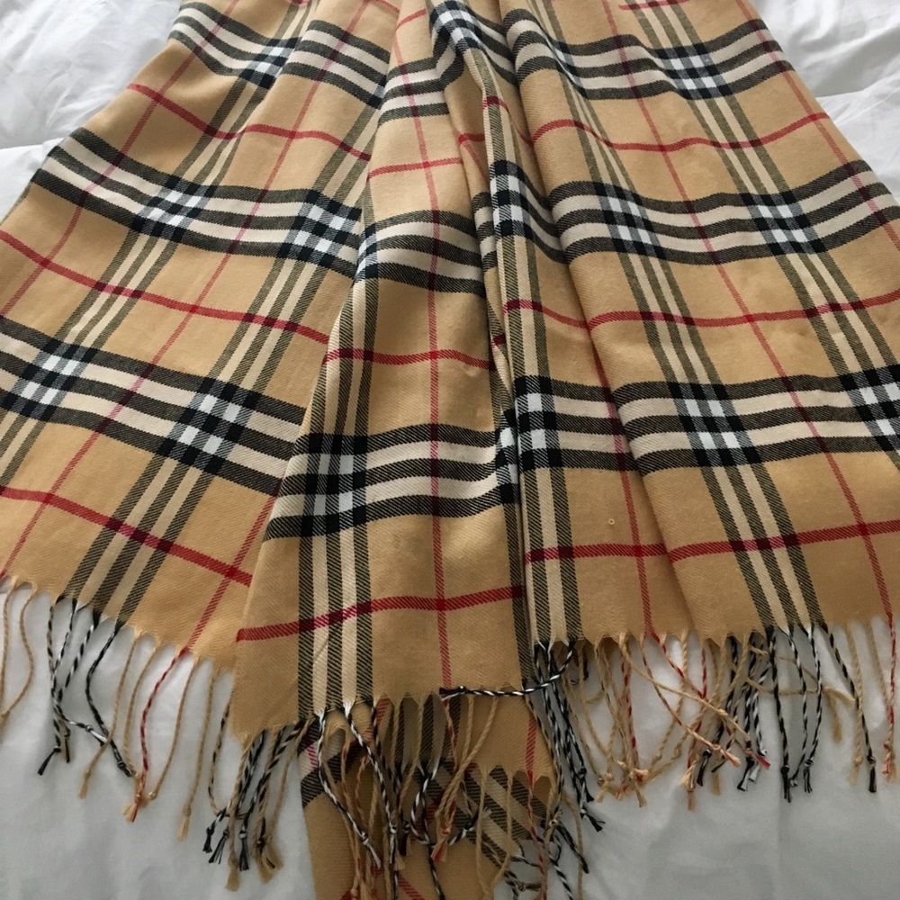 Plaid Wrap Scarf
