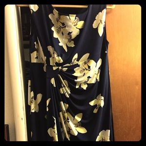 Connected apparel floral navy dress