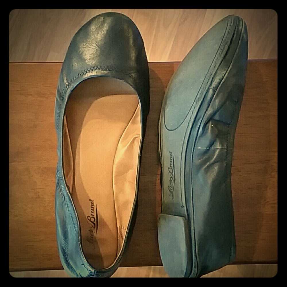 Lucky brand flats