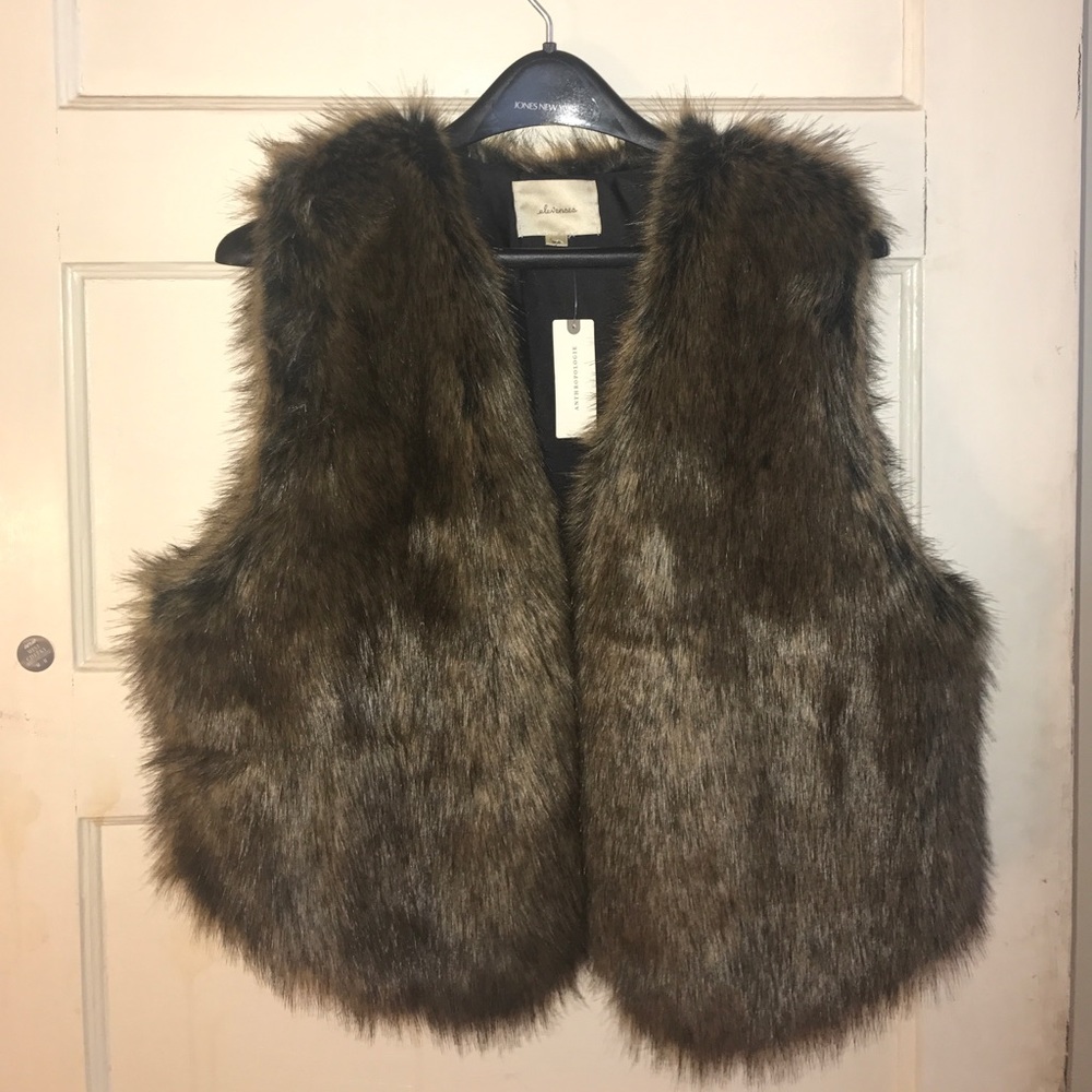 Anthropologie fur vest