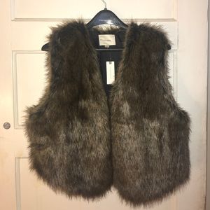 Anthropologie fur vest