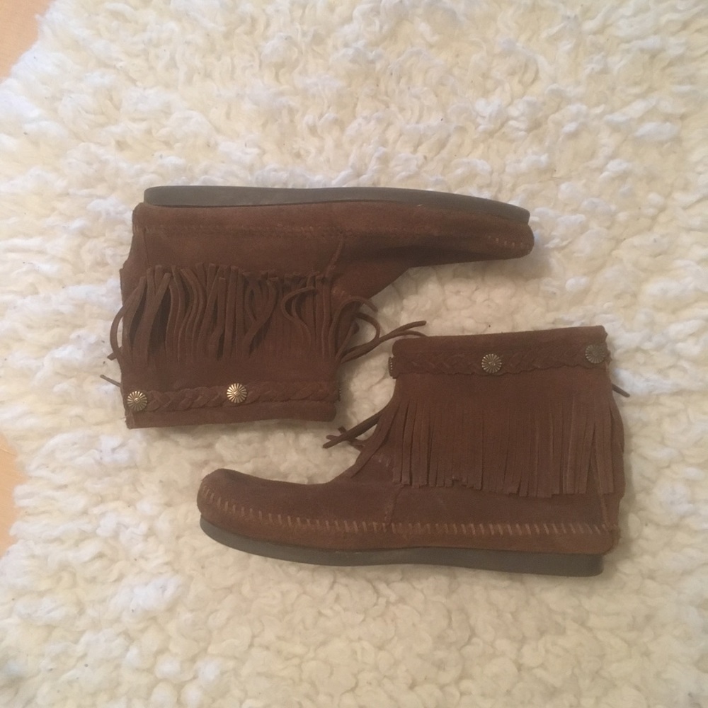 Minnetonka ankle boots!!!!