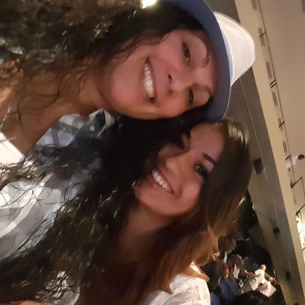 Meet your Posher, Alondra