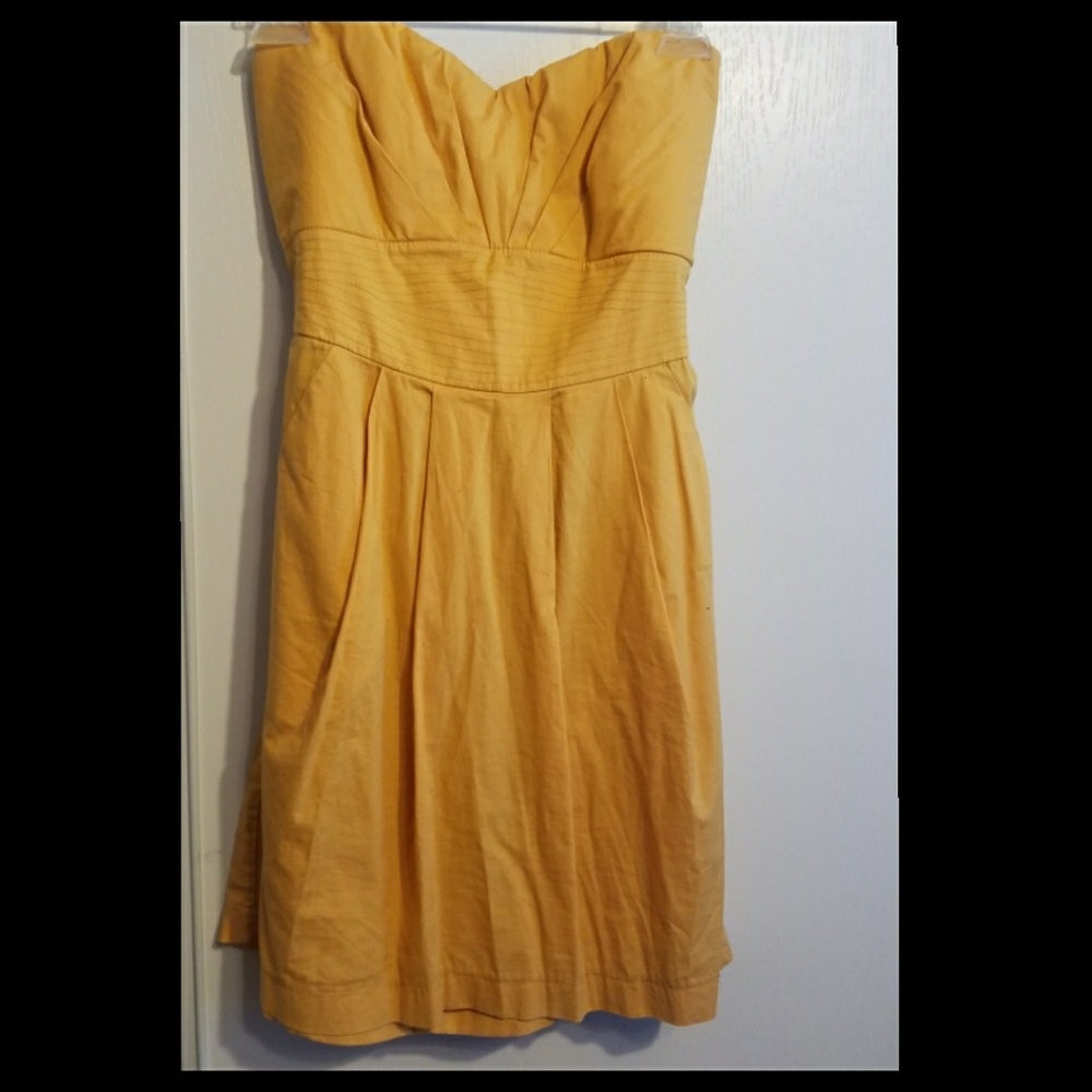 Mustard yellow dress w/ pockets