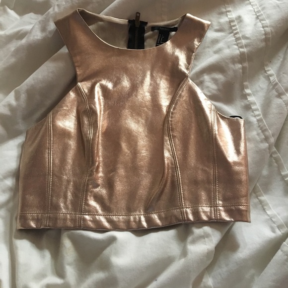 Forever 21 cropped top - Picture 1 of 3