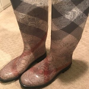 Burberry Rainboots