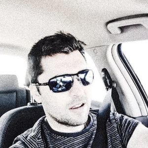 Meet your Posher, Cesar