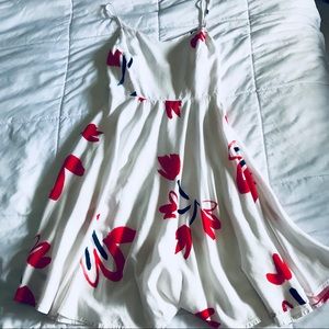 White and red Old Navy dress.