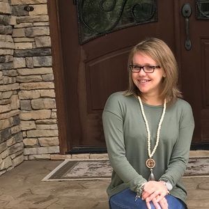 Meet your Posher, Abigail