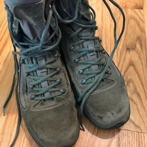 CONVERSE men’s military boots