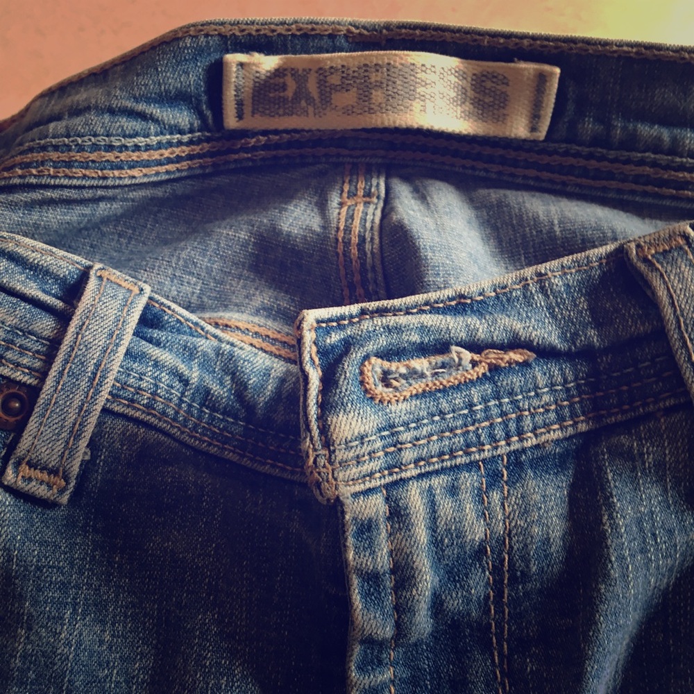 Express women's blue jeans gently used