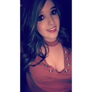 Meet your Posher, Kathia