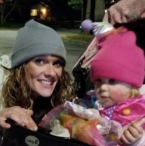 Meet your Posher, Alicia