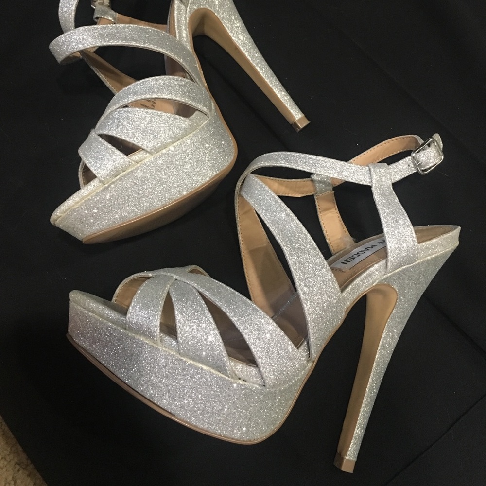 Steve Madden "uptowwn" heels