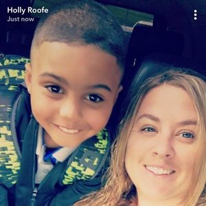 Meet your Posher, Holly