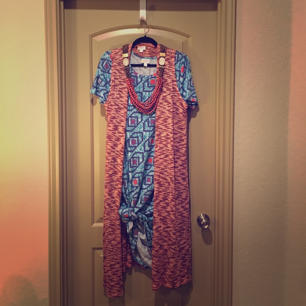 LuLaRoe Carly