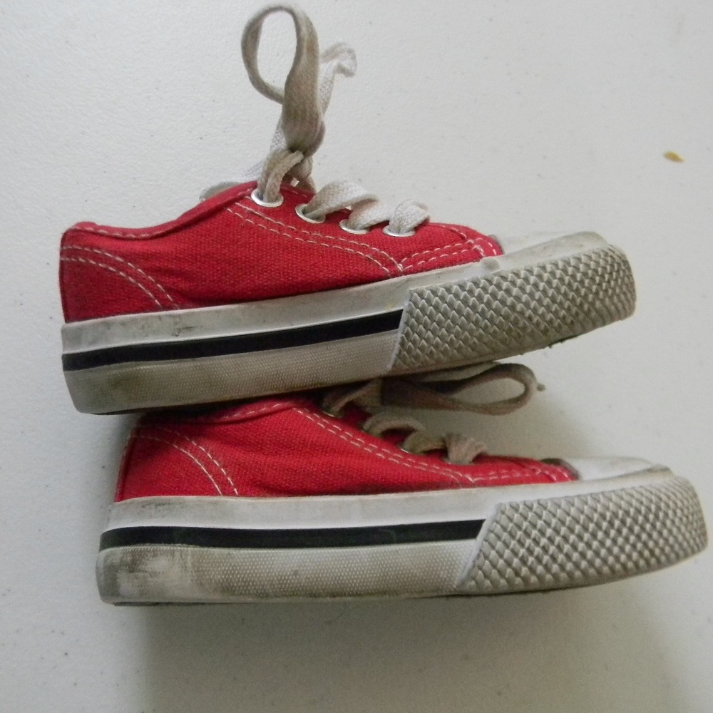 Red Toddler Chucks