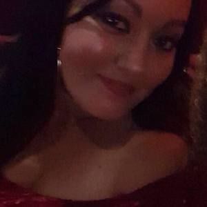 Meet your Posher, Alicia