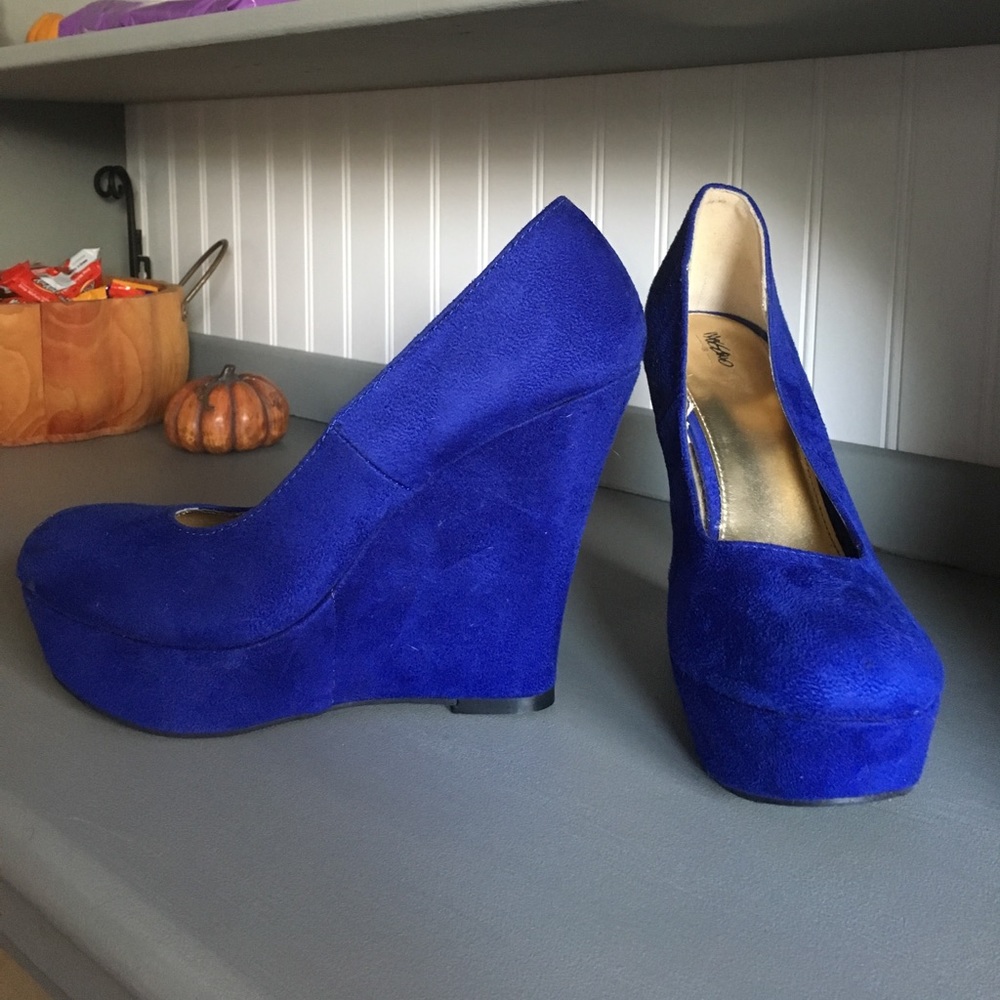 Mossimo platform wedges blue suede size 9