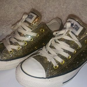 Gorgeous sequins converse