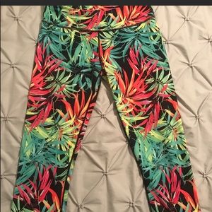 FABLETICS CAPRIS (jungle theme)