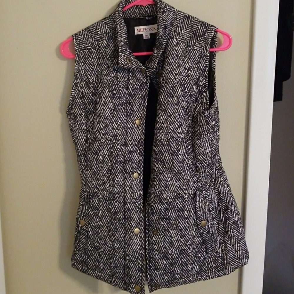 Cute fall vest!