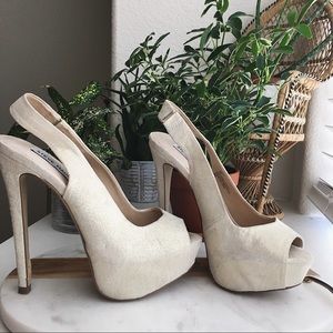 Steve Madden Platform Cream (Shimmer?) Heels