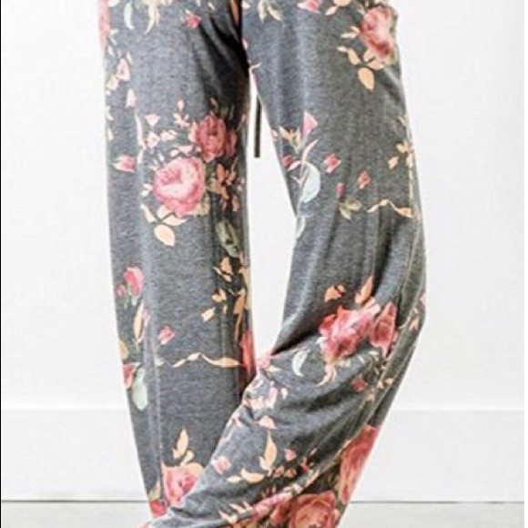 Floral sweatpants - Picture 4 of 6