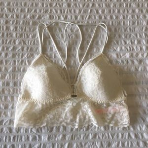 Strappy back lace bralette