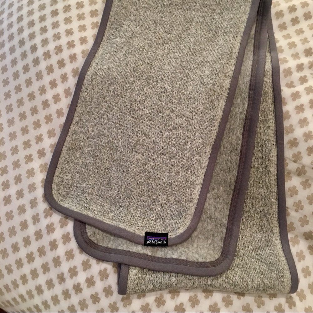 Patagonia better sweater scarf