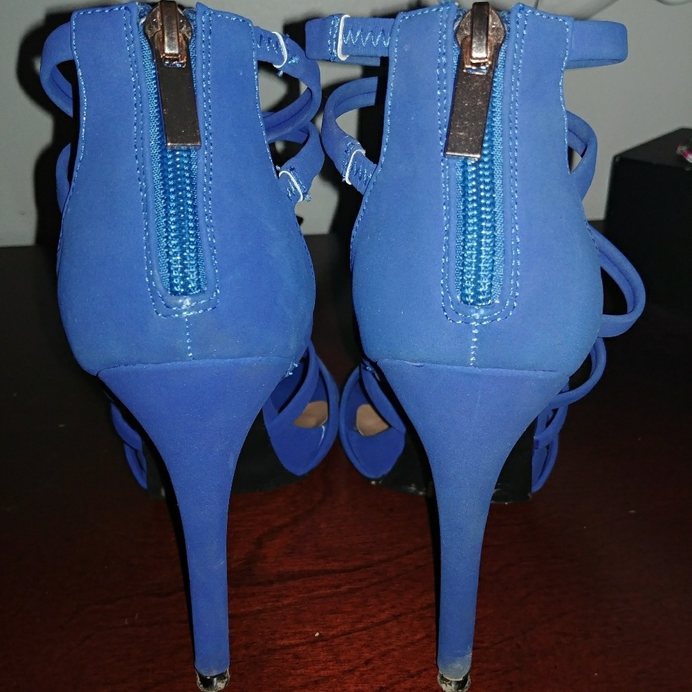 Heels size 6 worn twice